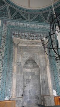mihrab met Seldjoeks tegelwerk
