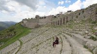 .Theater Akropolis